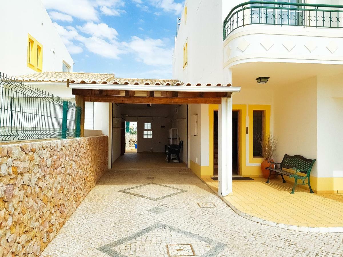 Porto Mos Villa Lagos Exterior photo